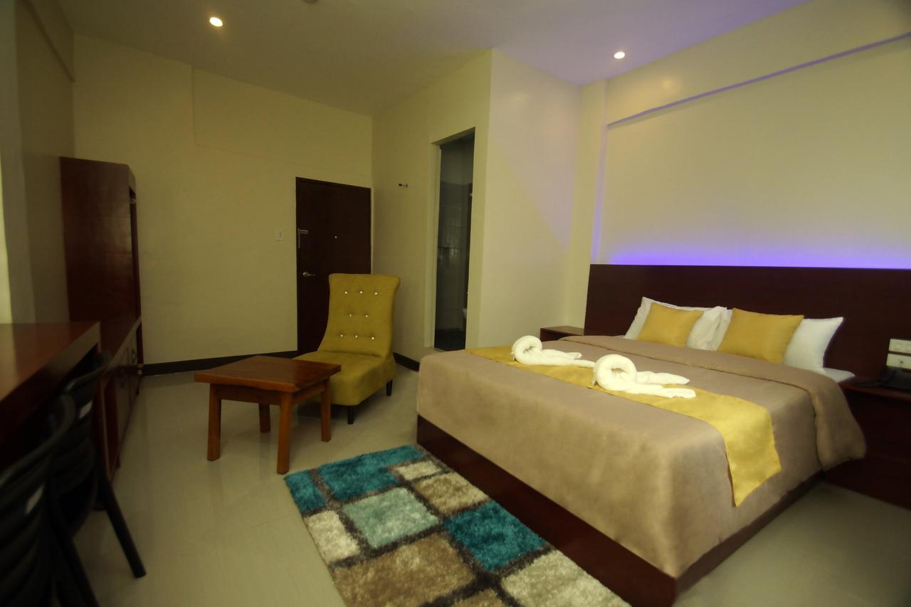 Hacasi Hotel Anibong Exterior photo